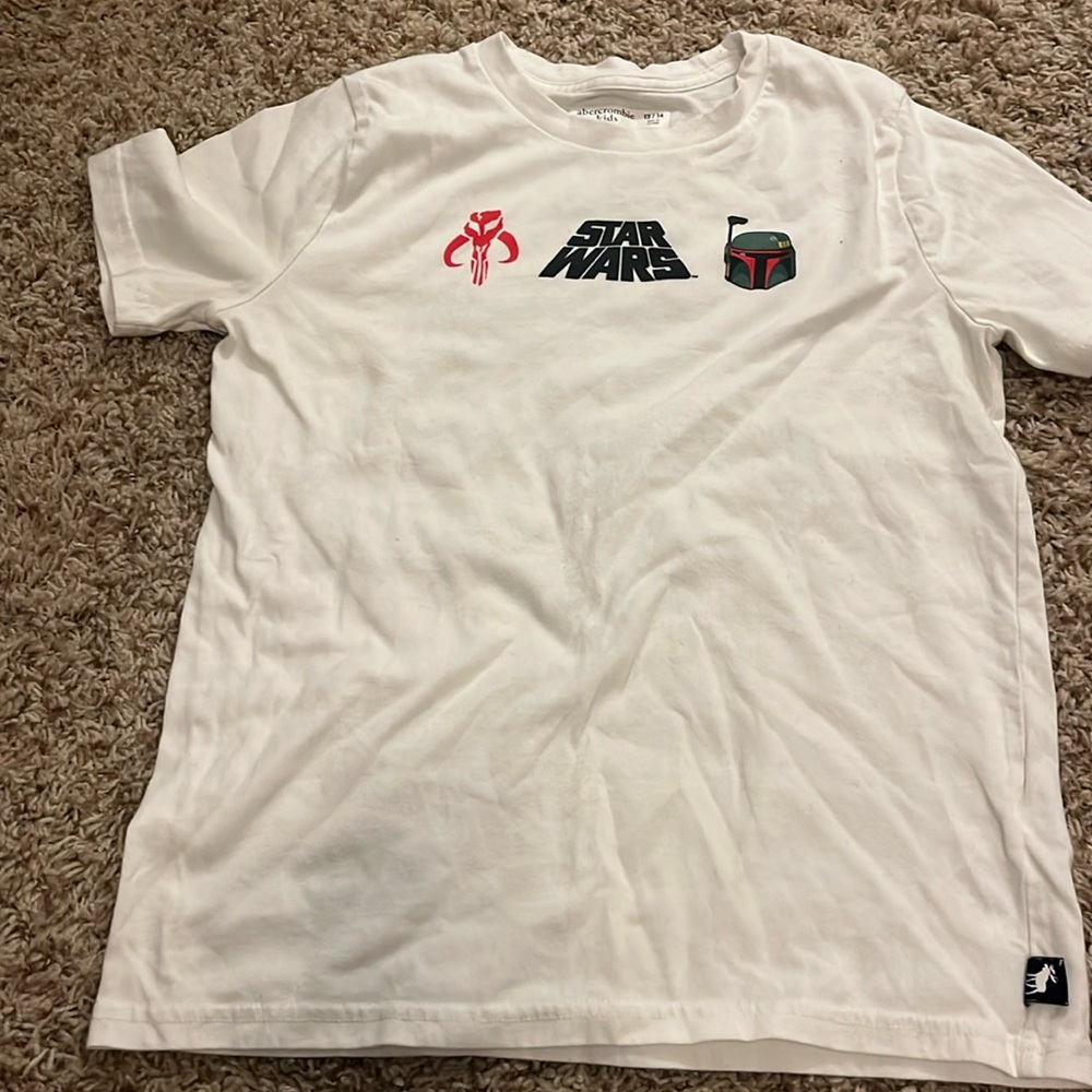 Abercrombie kids Star Wars/Mandalorian Graphic Tee